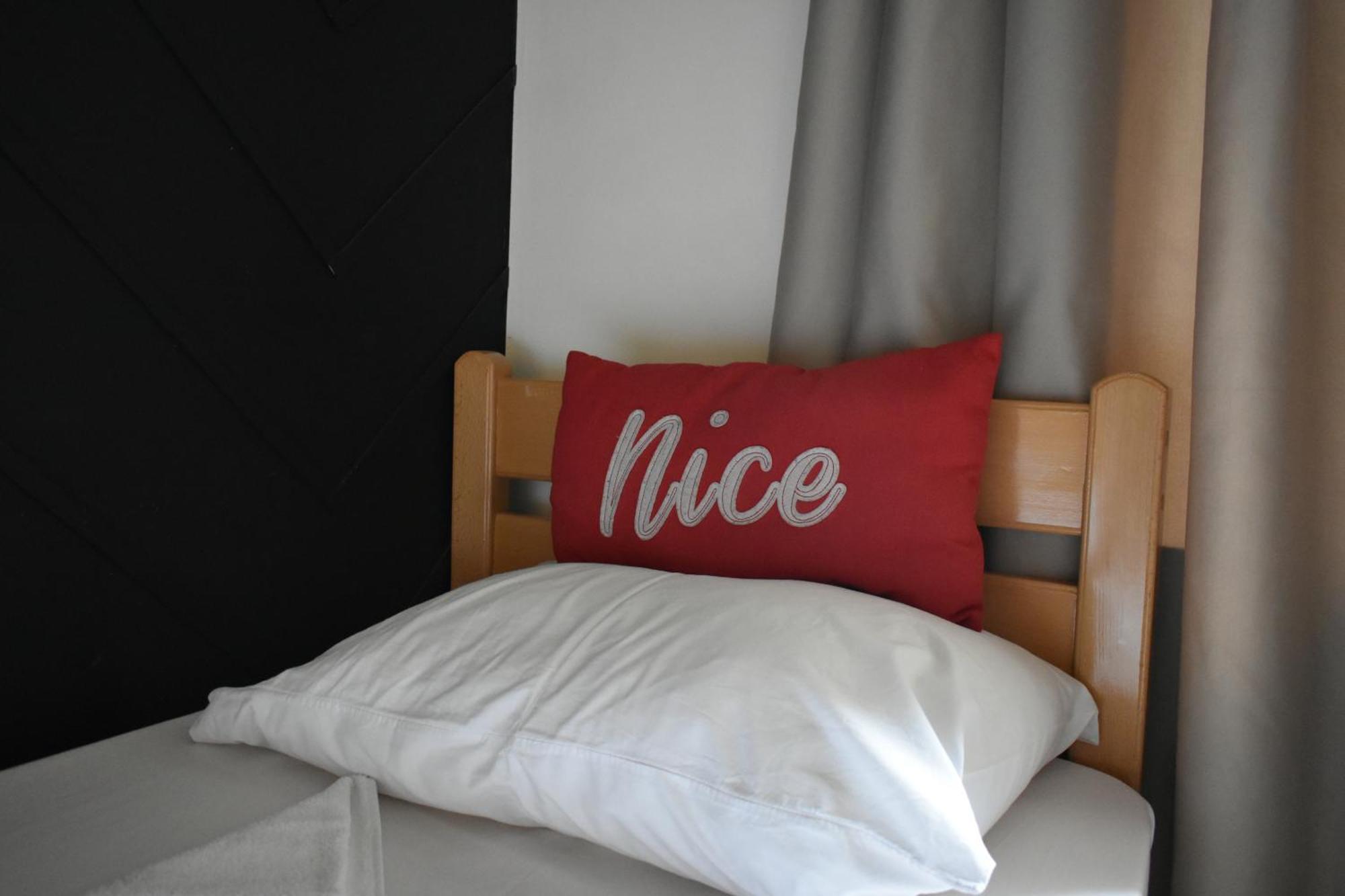 Envoy Hostel&Tours Erivan Exterior foto