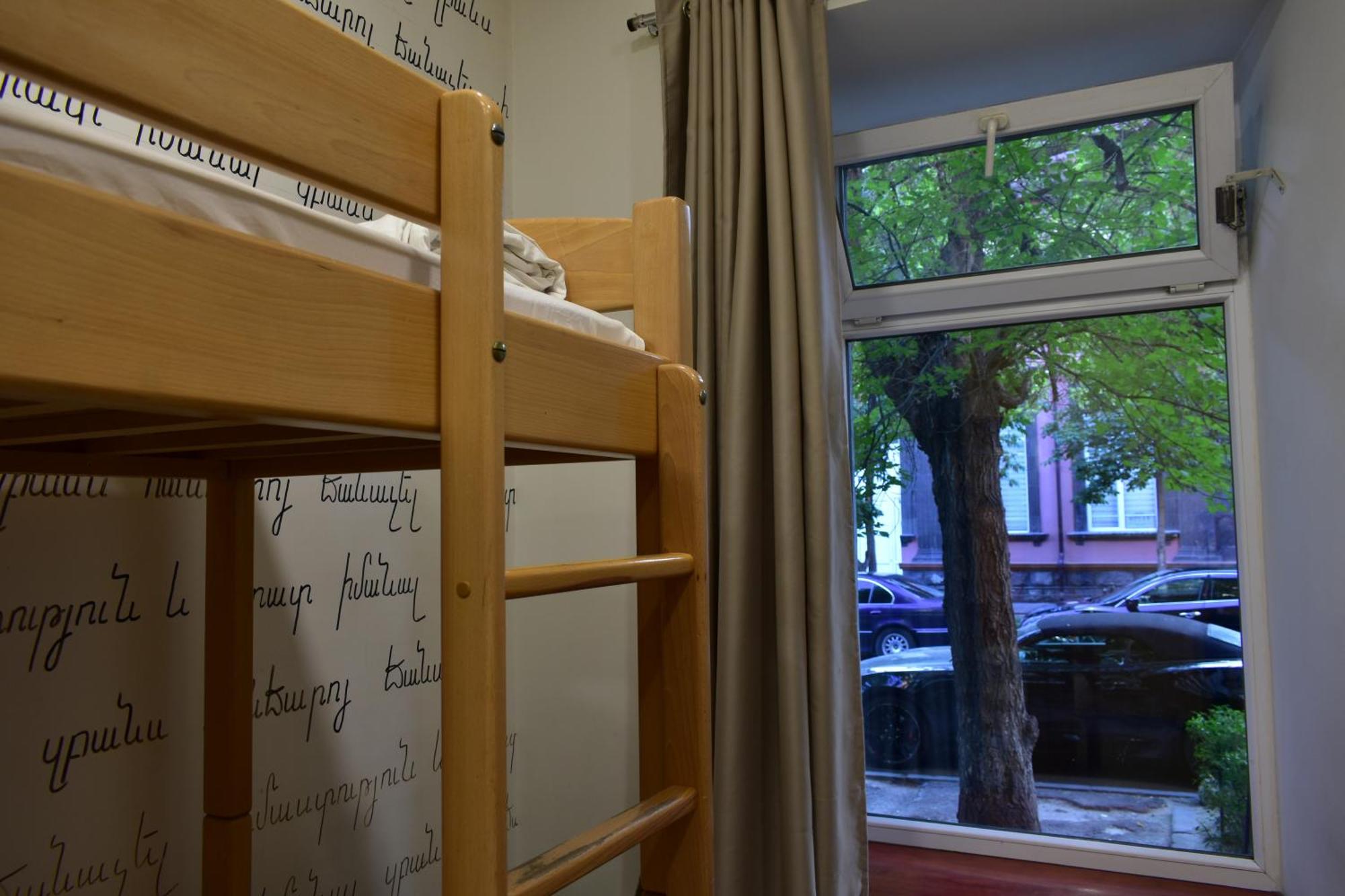 Envoy Hostel&Tours Erivan Exterior foto