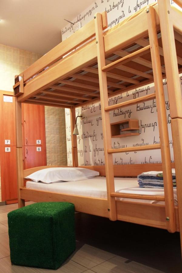 Envoy Hostel&Tours Erivan Exterior foto
